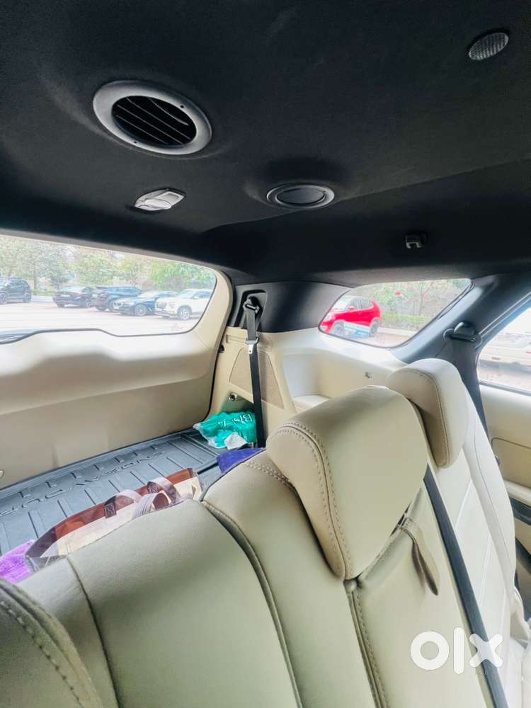 Ford Endeavour Diesel 43000 Km Driven, Titanium Sunroof