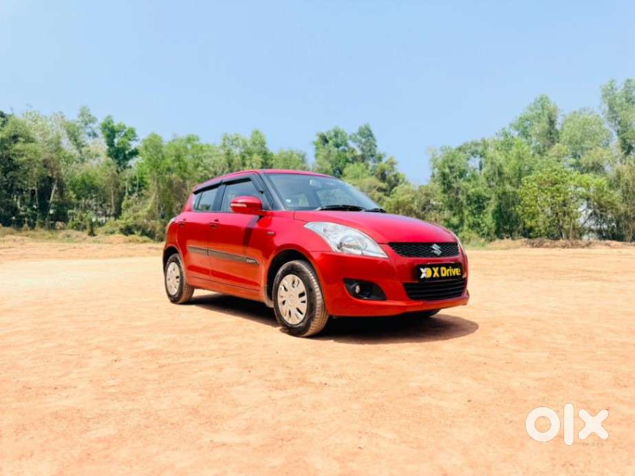 Maruti Suzuki Swift Vxi 1.2 Abs Bs-iv, 2014, Petrol