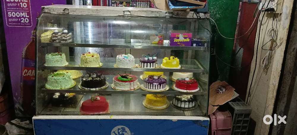 Cake counter