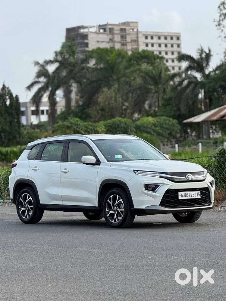 Toyota Urban Cruiser Hyryder 1.5 V Hybrid, 2024, Petrol