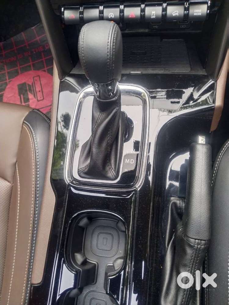 Mahindra Scorpio-n 2.2 Z8 Diesel At 4wd 7 Str, 2025
