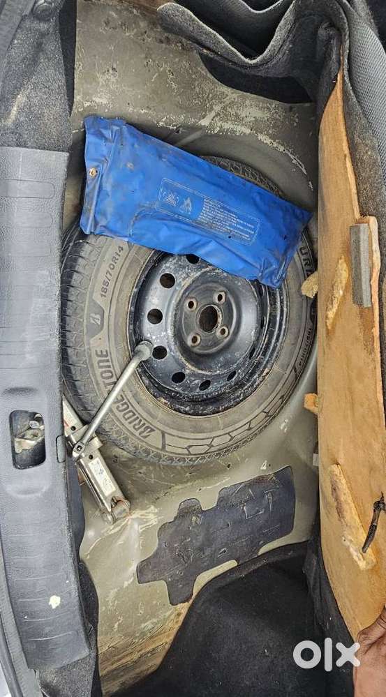 Maruti Suzuki Swift Dzire Vdi, 2013, Diesel