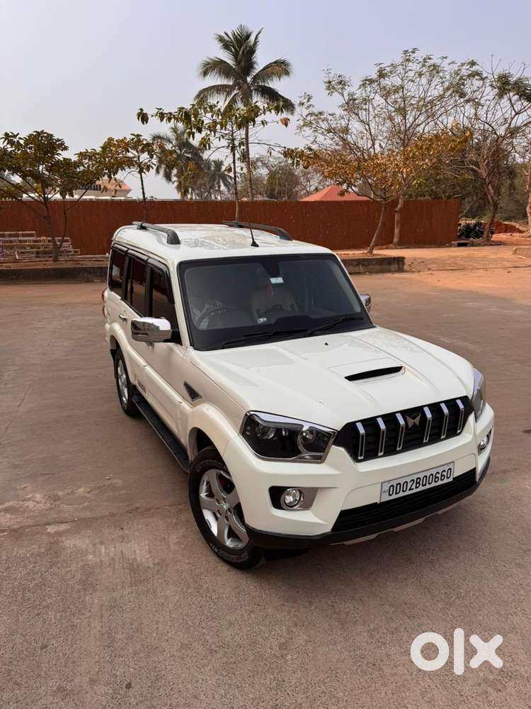 Mahindra Scorpio Classic 2.2 S 11 Mt 7 Str, 2021, Diesel
