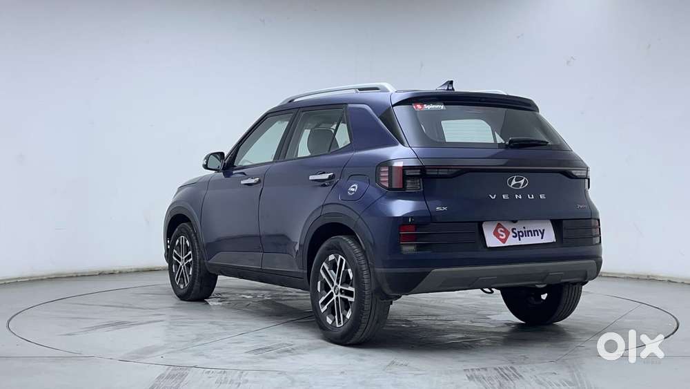 Hyundai Venue 1.0 Sx (o) Turbo Dct, 2023, Petrol