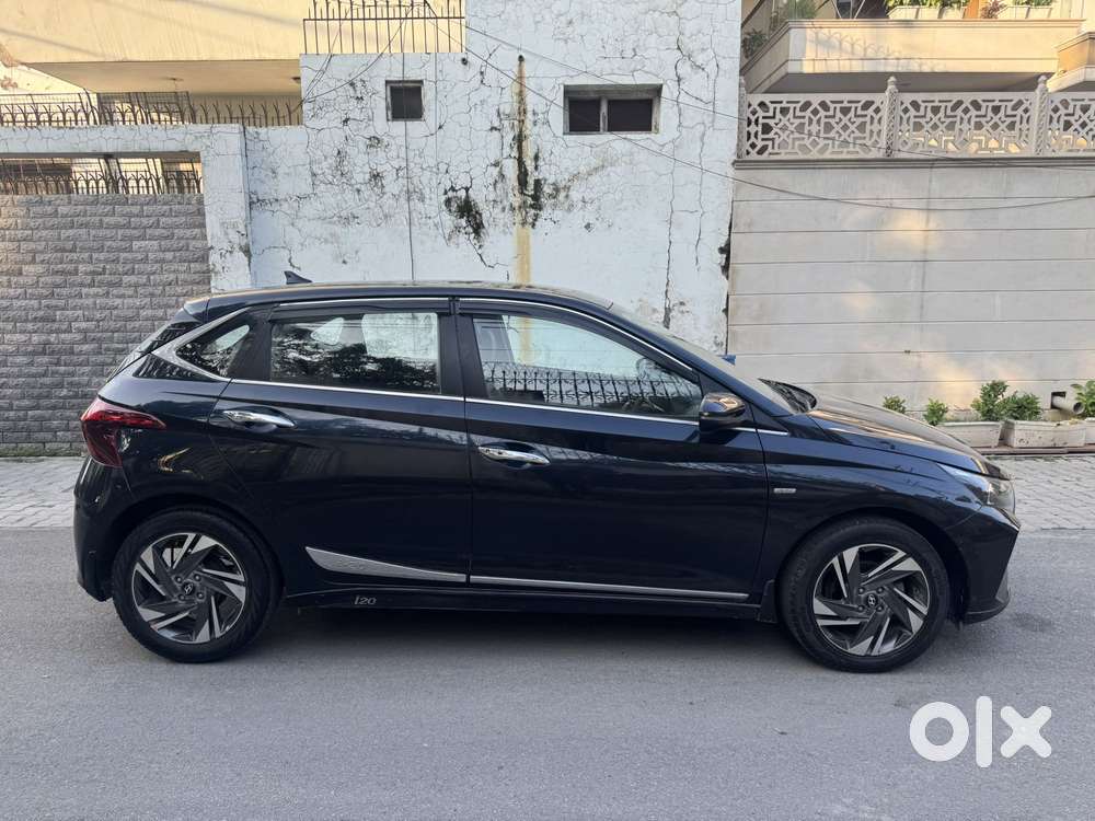 Hyundai New I20 1.2 Asta (o) Ivt, 2021, Petrol