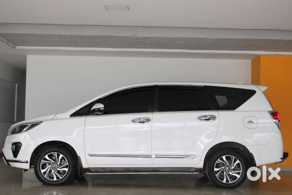 Toyota Innova Crysta 2.4 V, 2022, Diesel