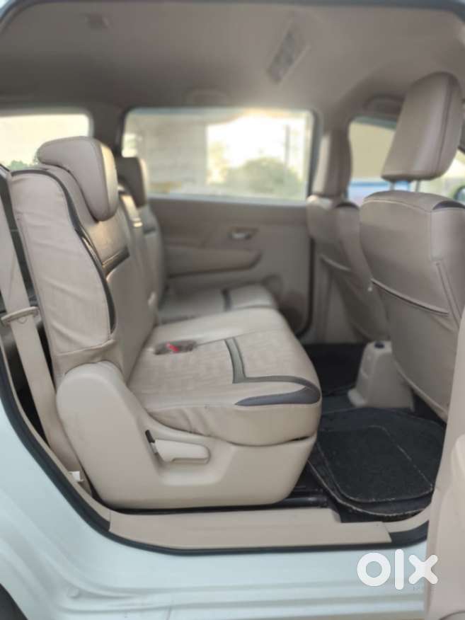 Maruti Suzuki Ertiga Vxi, 2023, Petrol
