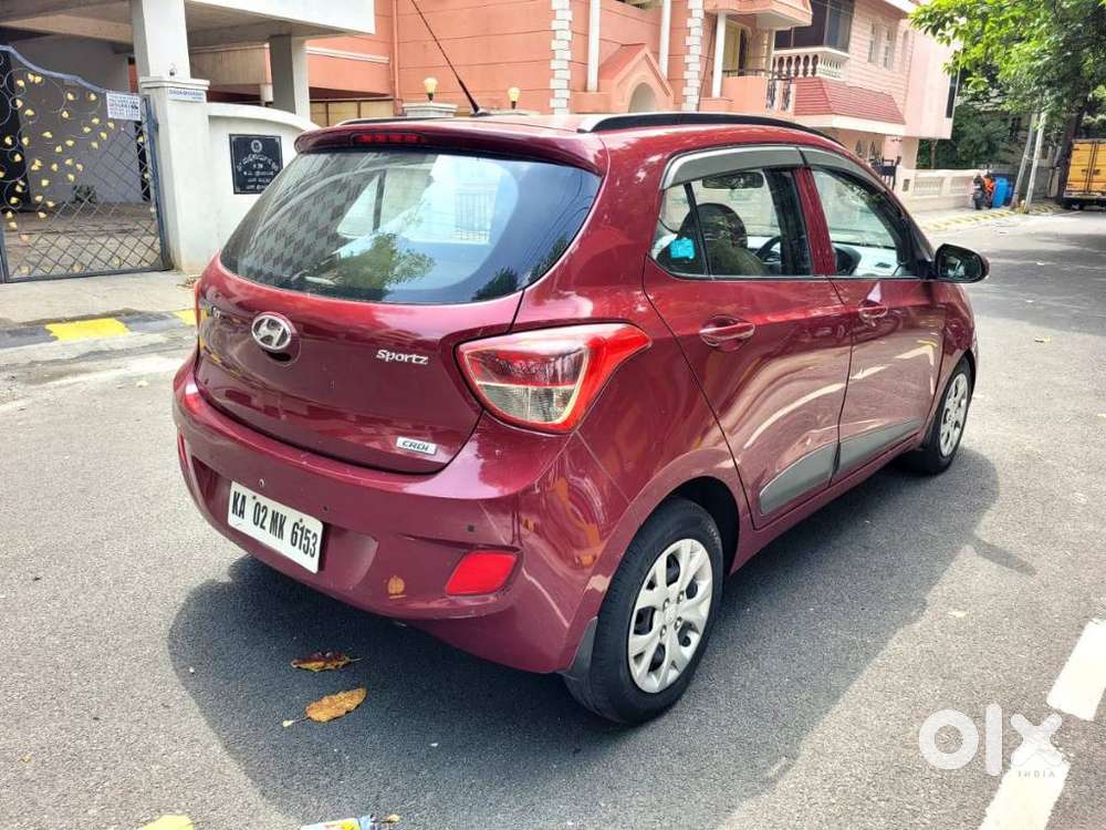 Hyundai Grand I10 Sportz, 2015, Petrol