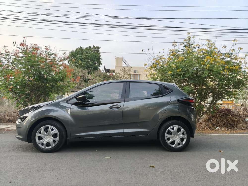 Tata Altroz 1.2 Xm, 2024, Petrol