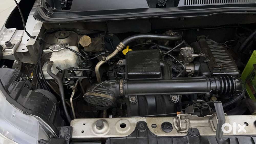 Renault Triber Rxz Easy-r Amt, 2020, Petrol
