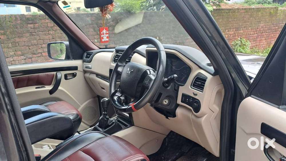 Mahindra Scorpio Classic 2.2 S 11 Mt 7 Cc, 2023, Diesel