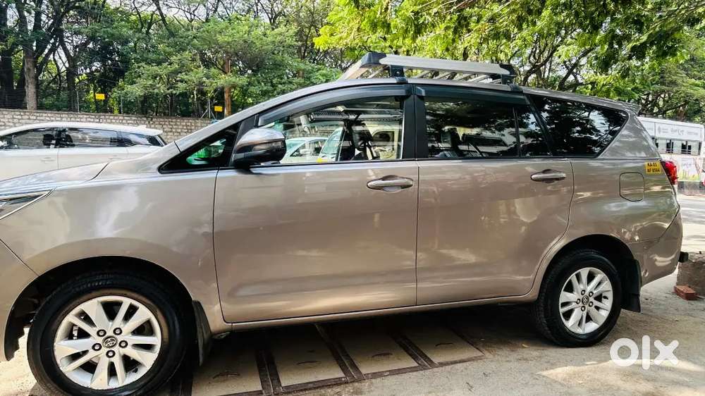 Toyota Innova Crysta 2018 Diesel 265000 Km Driven