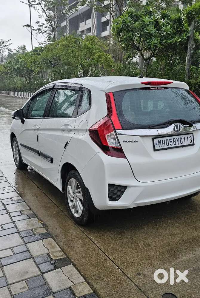 2016 Honda Jazz At Petrol Automatic