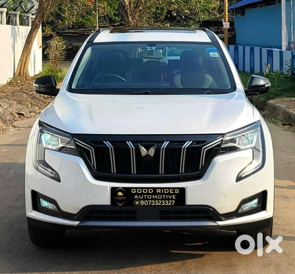 Mahindra Xuv700 2.0 Ax 5 Petrol Mt 7 Str, 2024, Petrol