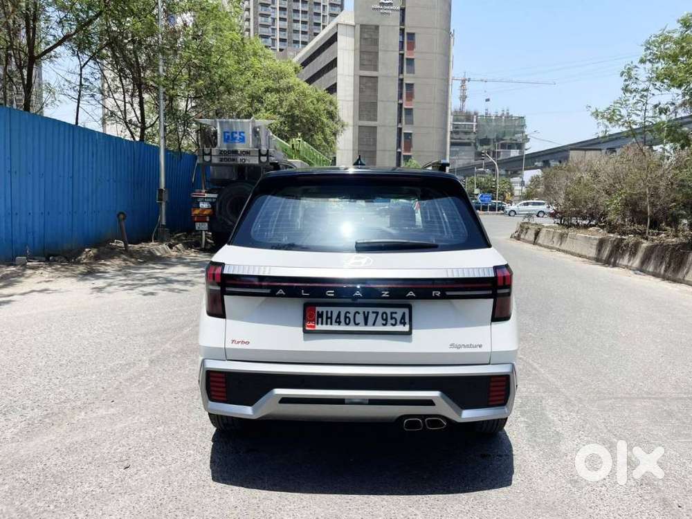 Hyundai Alcazar 2.0 Signature (o) Petrol At 7 Str, 2025, Petrol