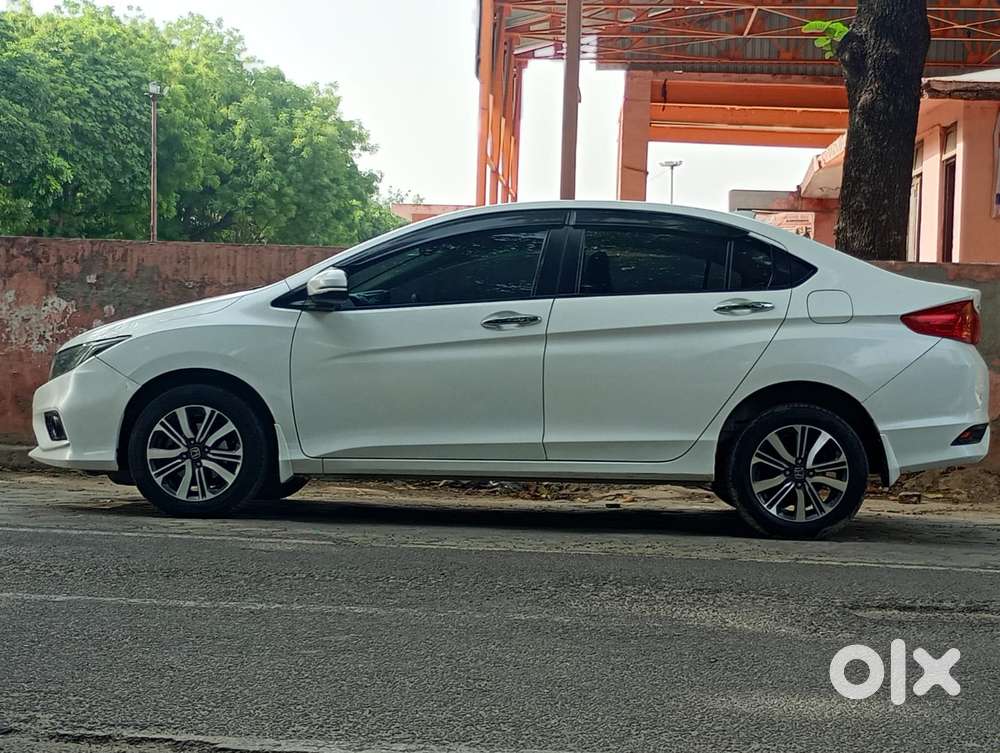 Honda City I-vtec Cvt V, 2018, Petrol