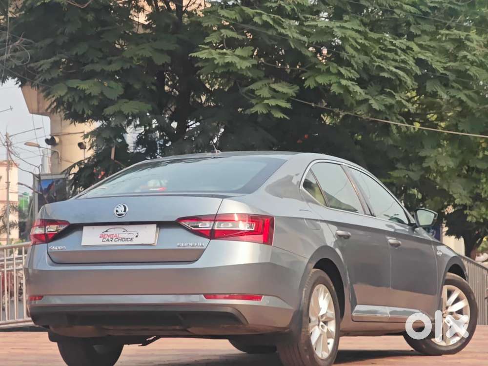 Skoda Superb 2.0 L&k Tsi At, 2020, Petrol