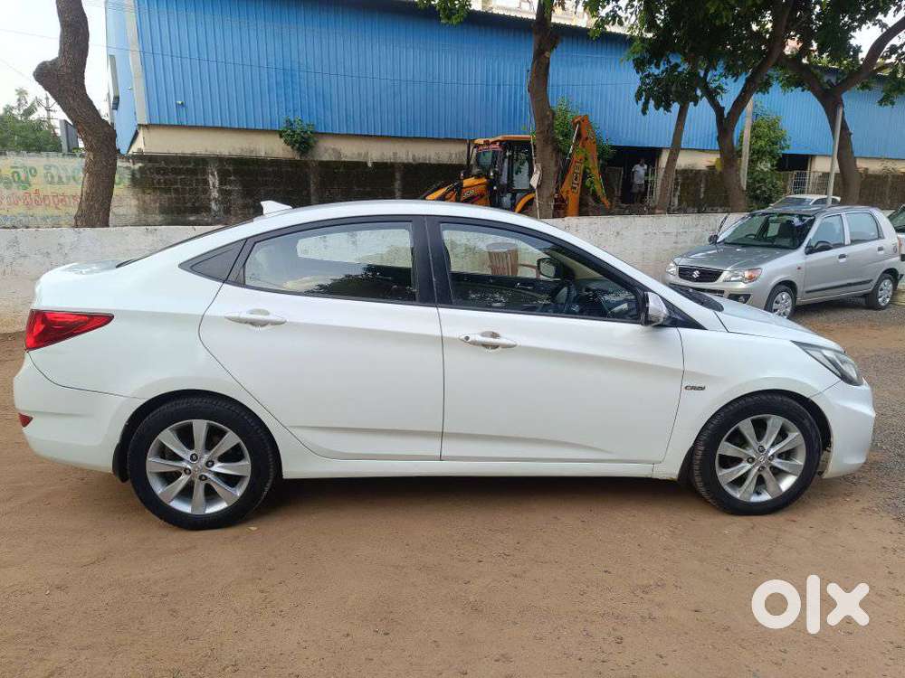 Hyundai Verna Sx Crdi At, 2011, Diesel