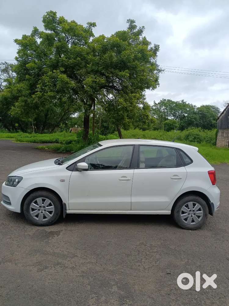 Volkswagen Crosspolo 2015 Petrol 57500 Km Driven