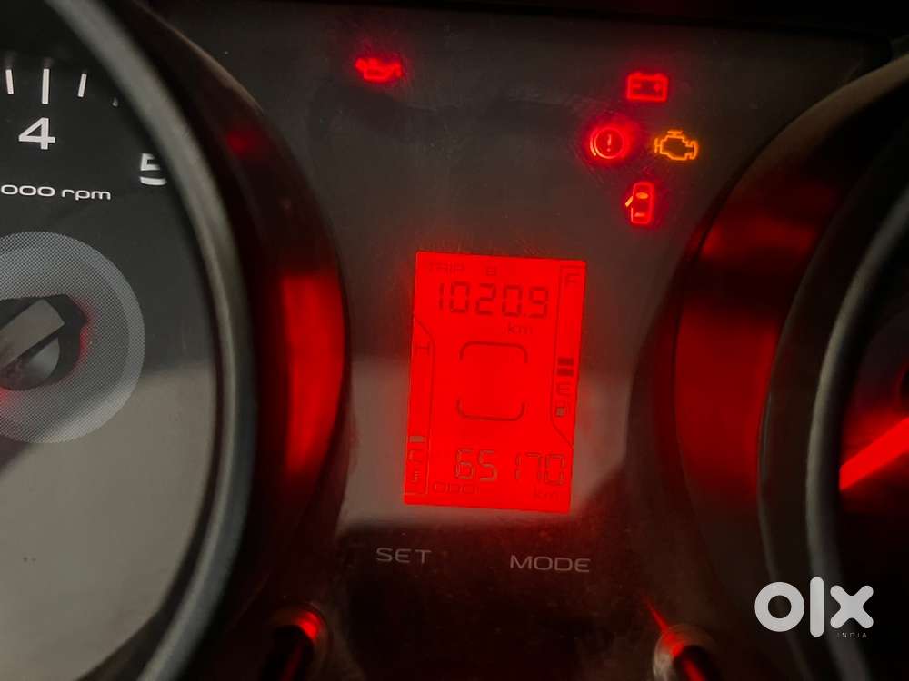 Mahindra Tuv 300 Diesel 2019