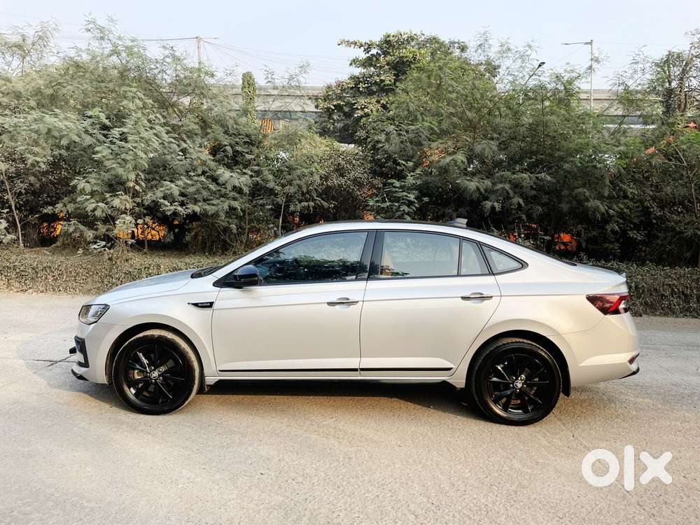 Skoda Slavia Sportline 1.0l Tsi Mt, 2025, Petrol