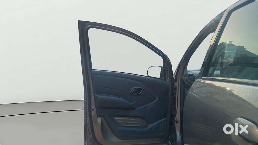 Datsun Redigo T Option, 2017, Petrol