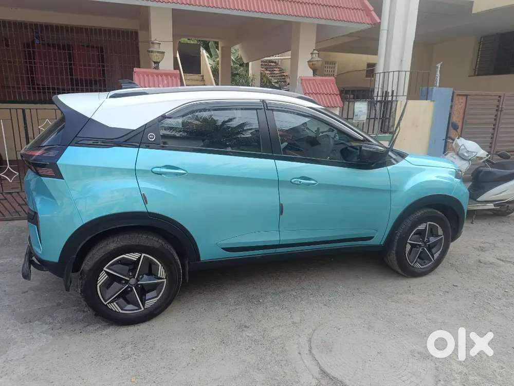 Tata Nexon 2024 Petrol Well Maintained