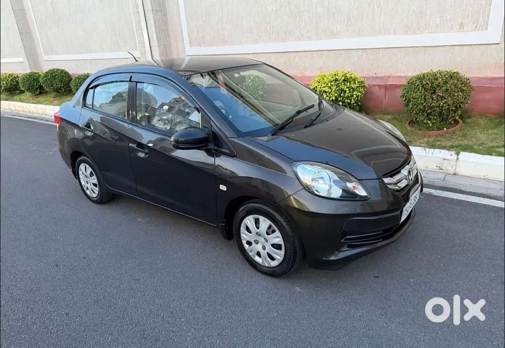 Honda Amaze 1.2 2015 Petrol Manual
