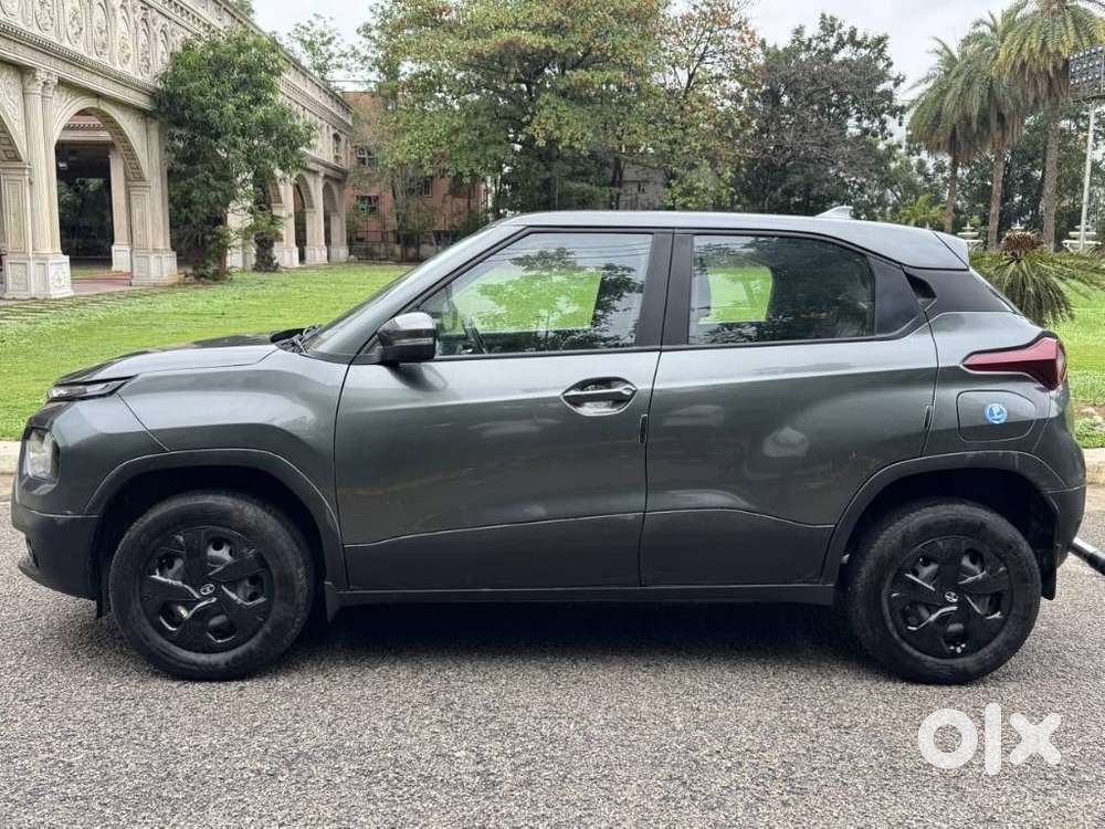 Tata Punch 1.2 Revotron Adventure Camo Rhythm Amt, 2025, Petrol