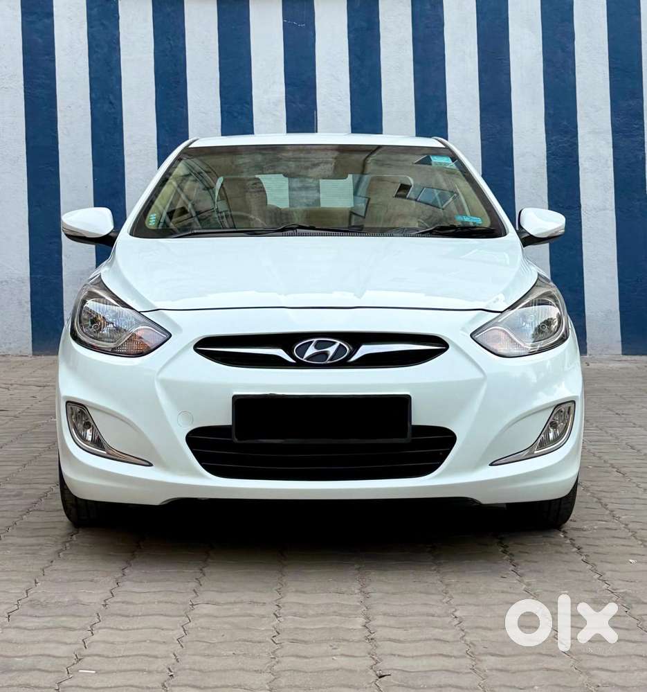 Hyundai Verna, 2012, Petrol