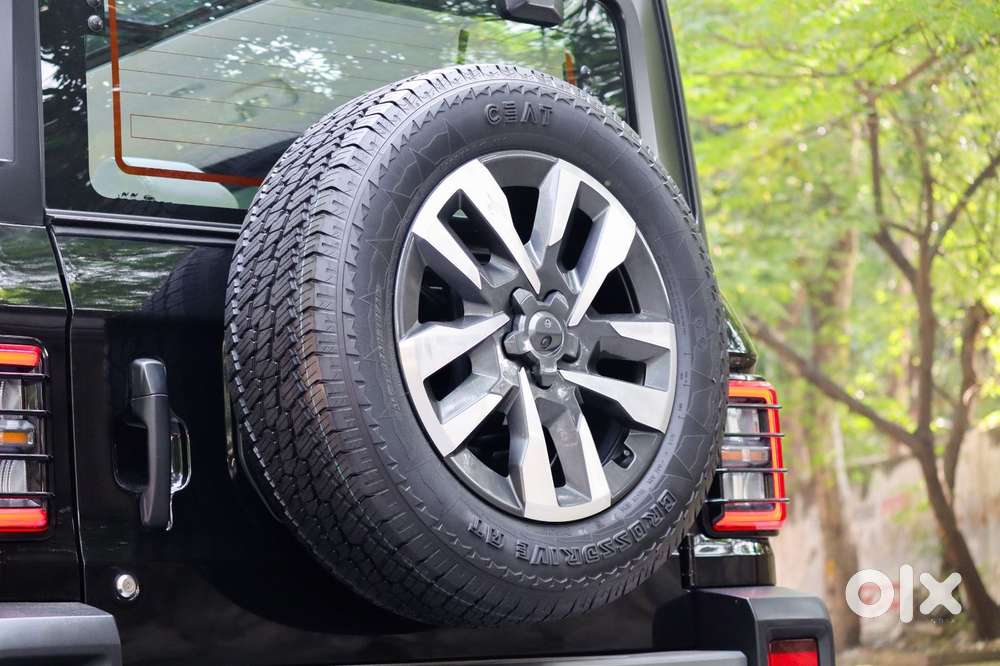 Mahindra Thar Roxx Ax7l Rwd At, 2025, Petrol