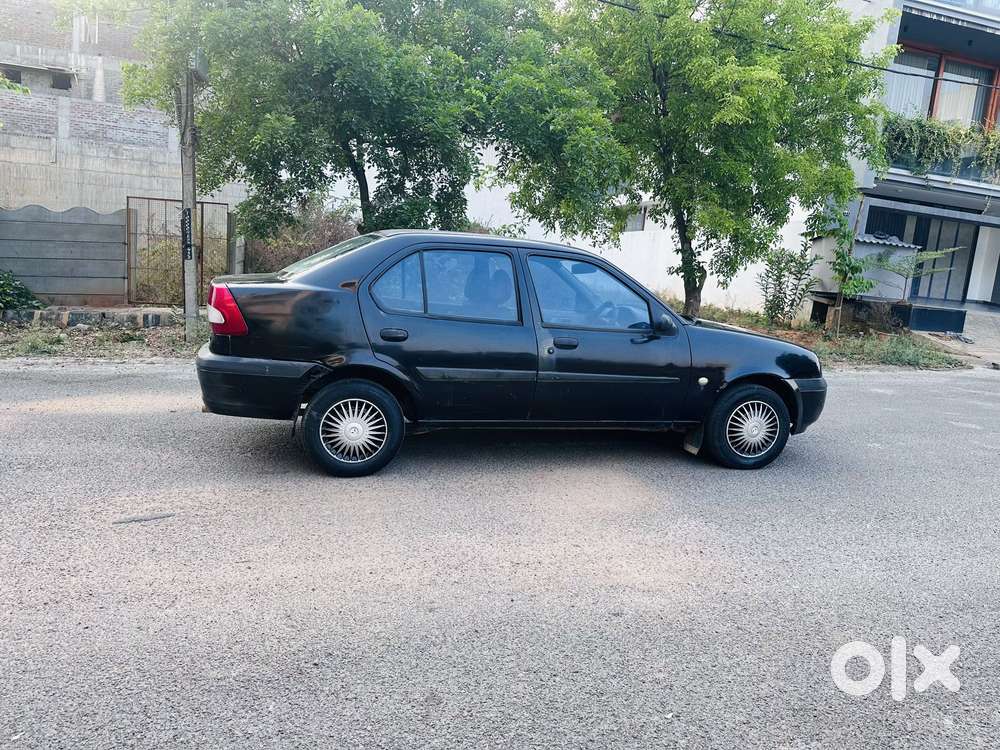 Ford Ikon Ikool Music Edition, 2005, Petrol