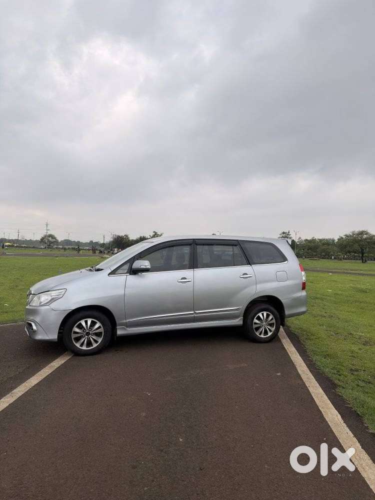 Toyota Innova 2.5 Vx 8 Str, 2015, Diesel