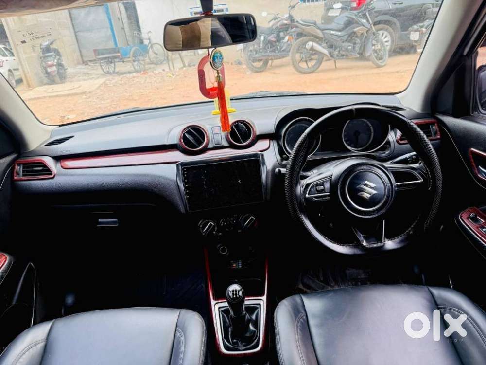 Maruti Suzuki Swift Vxi + Manual, 2021, Petrol