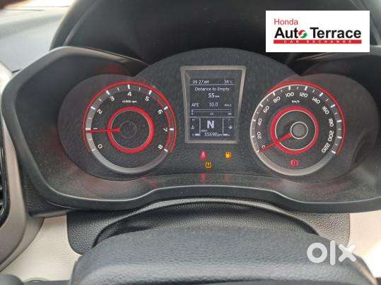 Mahindra Xuv300 W8 Option Diesel, 2022, Diesel