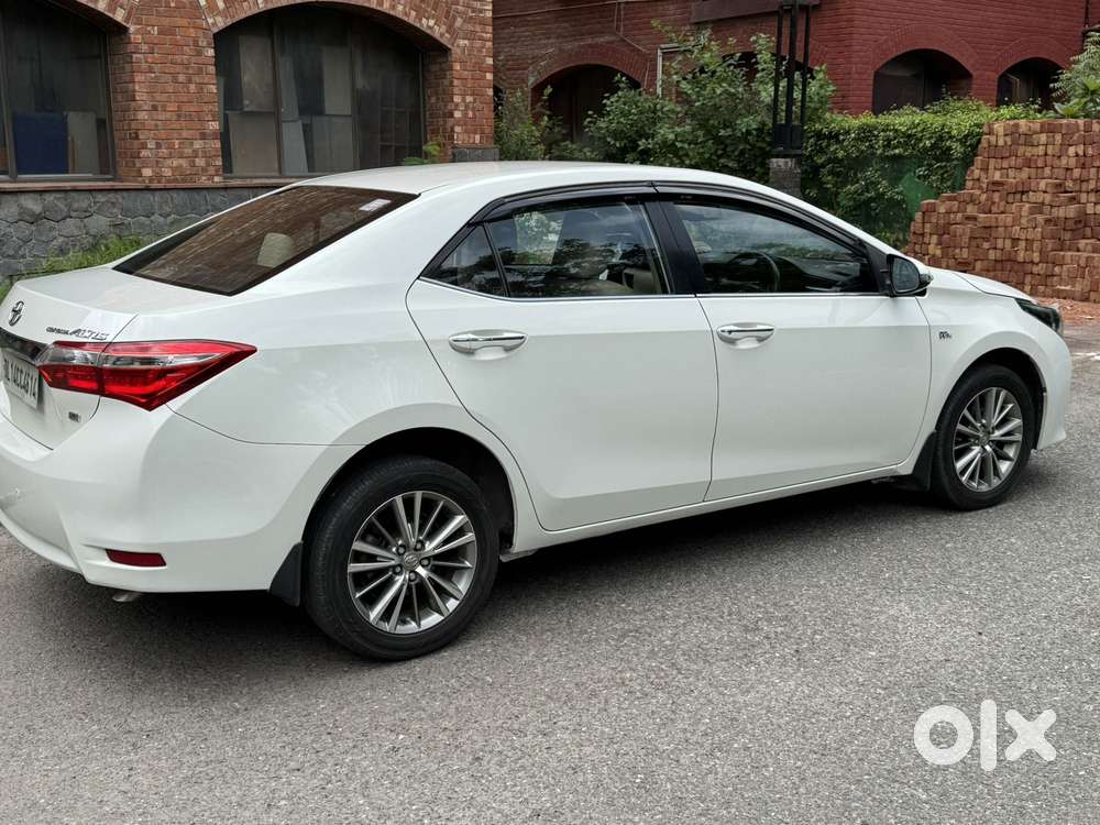 Toyota Corolla Altis Vl At, 2016, Petrol