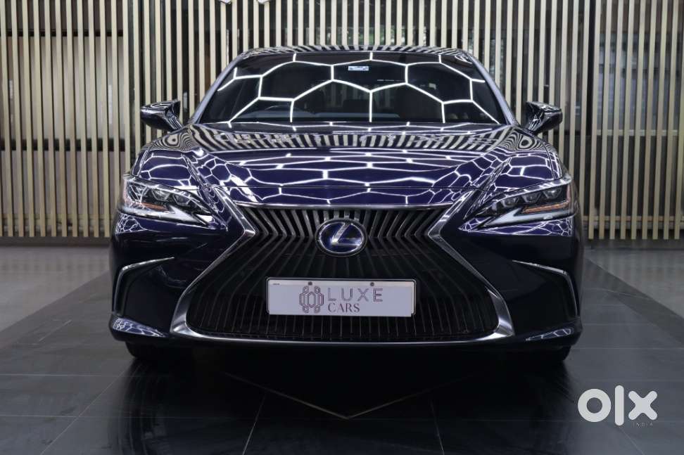 Lexus Es 300h Luxury, 2021, Cng & Hybrids