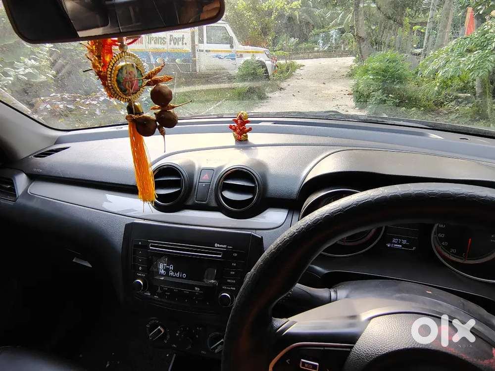 Maruti Suzuki Swift Vxi 2018