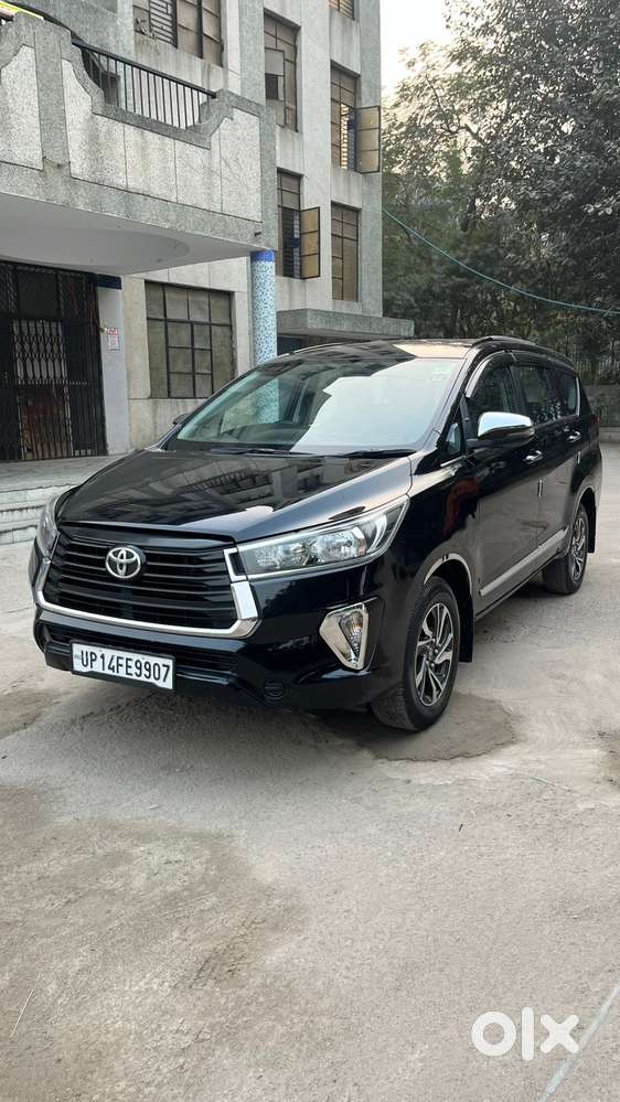 Toyota Innova Crysta 2.4 G Mt 7 Str, 2022, Diesel