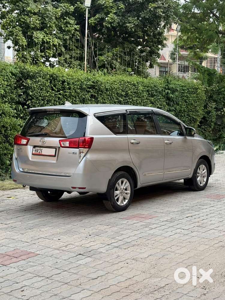Toyota Innova Crysta 2.8 Gx At 7 Str, 2016, Diesel