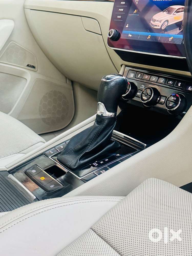 Skoda Superb L&k 2.0 Tdi At, 2018, Diesel