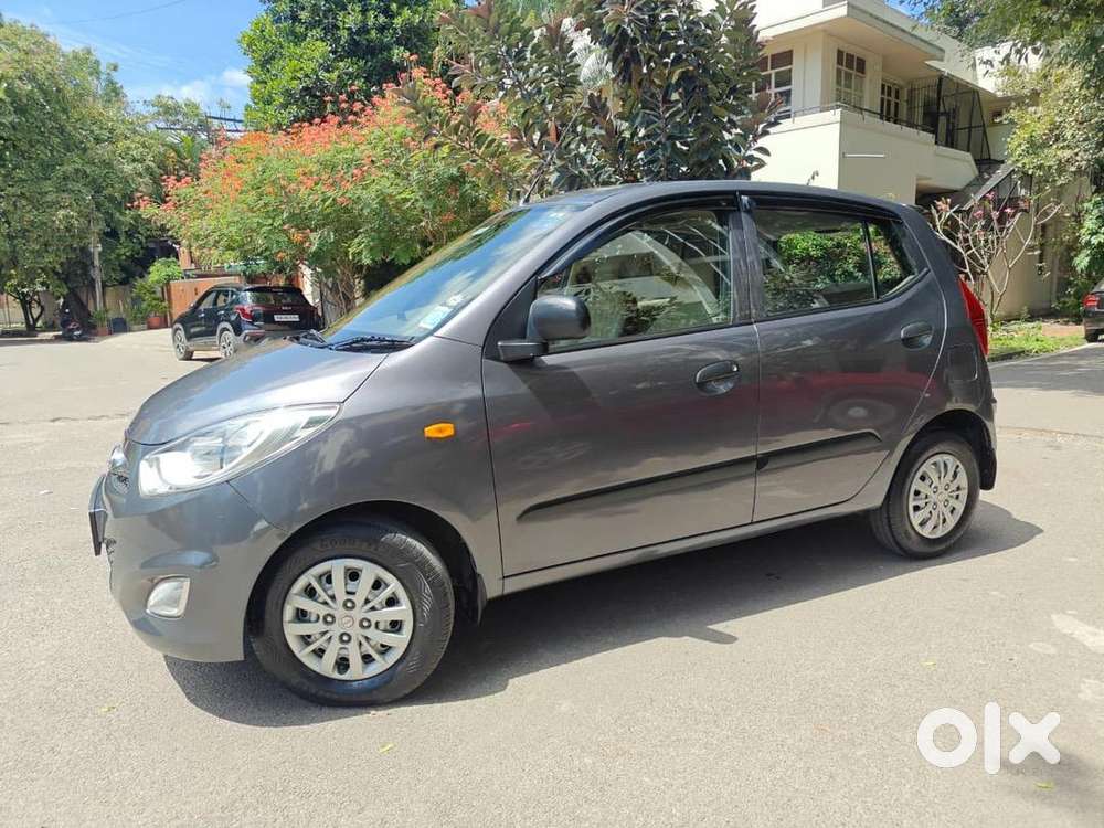 Hyundai Car Manual 40000 Km 2014