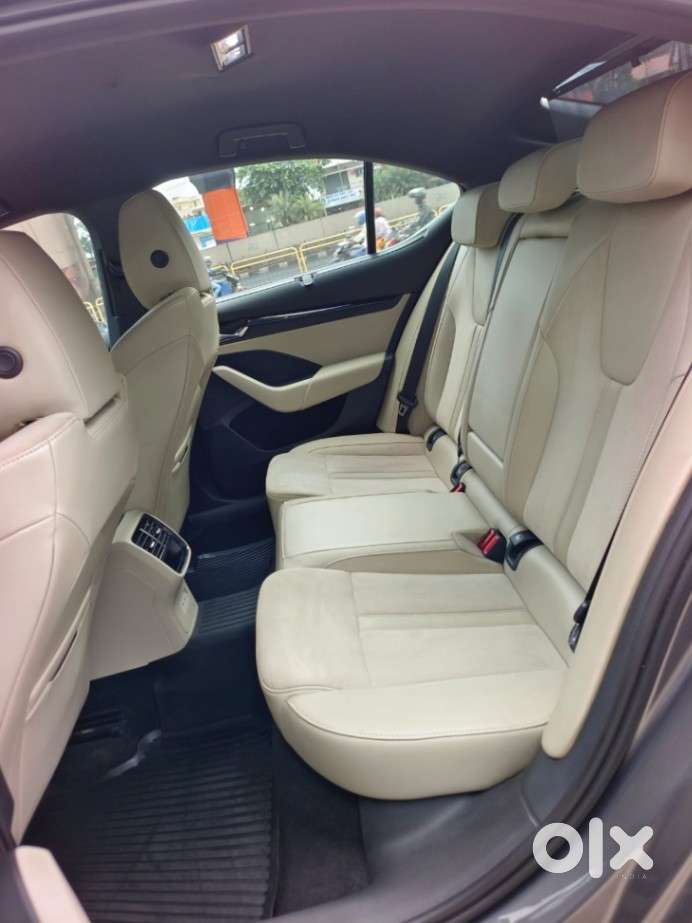 Skoda Octavia 2.0 L K Tsi At, 2022, Petrol