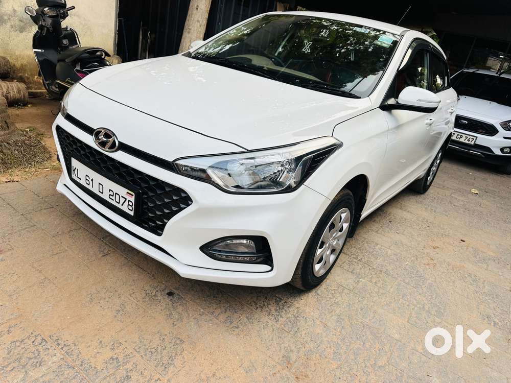 Hyundai I20 Sportz 1.2 Bs-iv, 2018, Petrol
