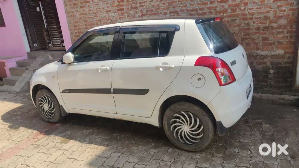 Maruti Suzuki Swift 2009 Car