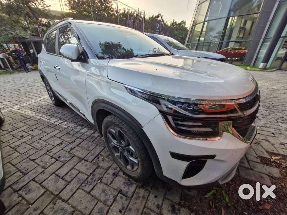 2024 Facelift Kia Seltos 1.5 Petrol With Panaromic Sunroof