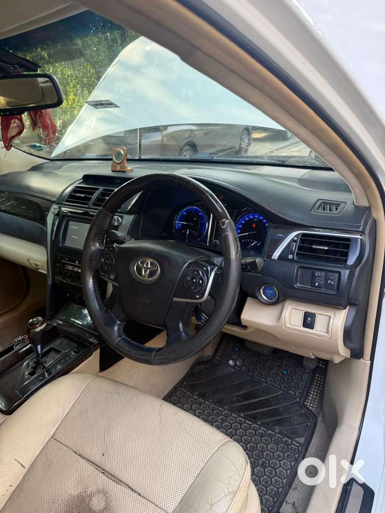 Toyota Camry Hybrid 2.5, 2016, Petrol