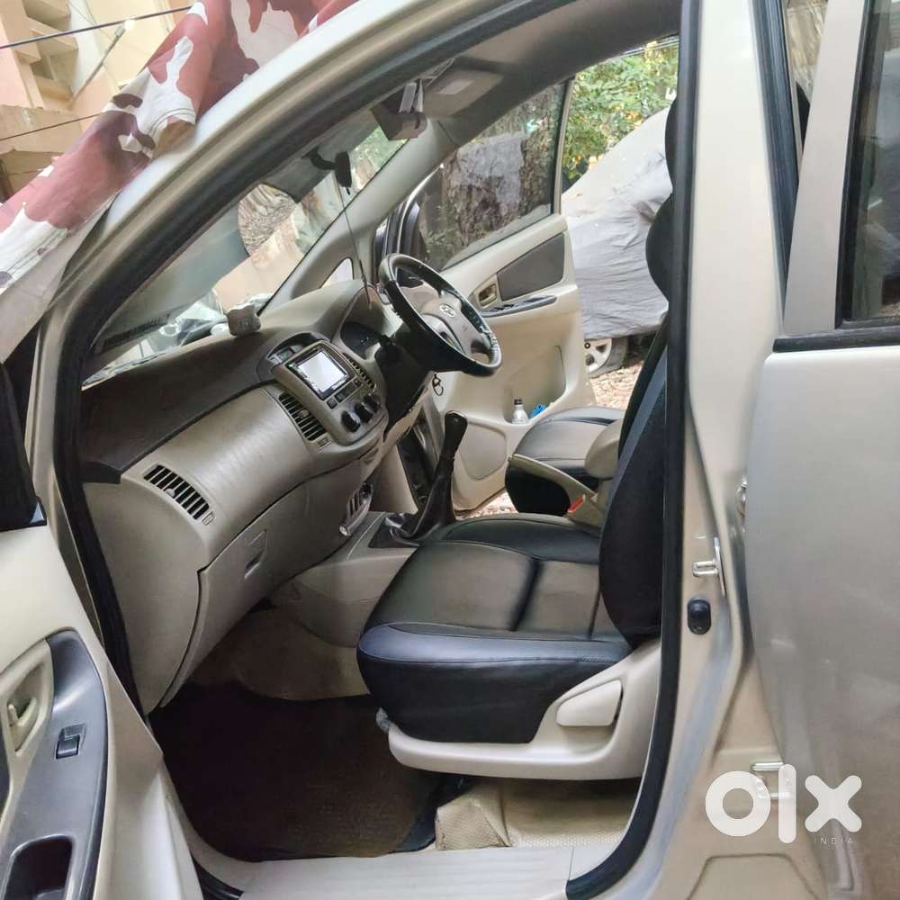 Toyota Innova 2.5 Gx 7 Seater Bs Iv, 2013, Diesel