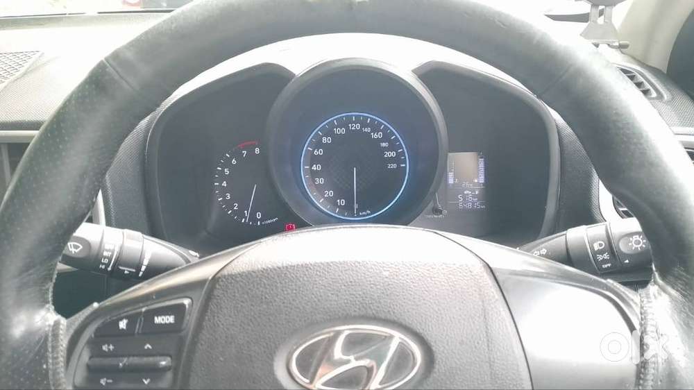Parsi Owned, Single Hand 2021 Hyundai Venue