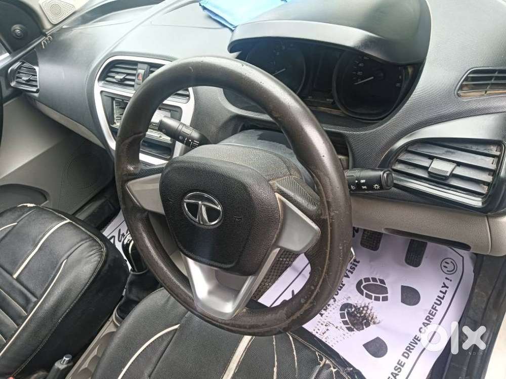Tata Tiago 1.2 Revotron Xm, 2017, Petrol